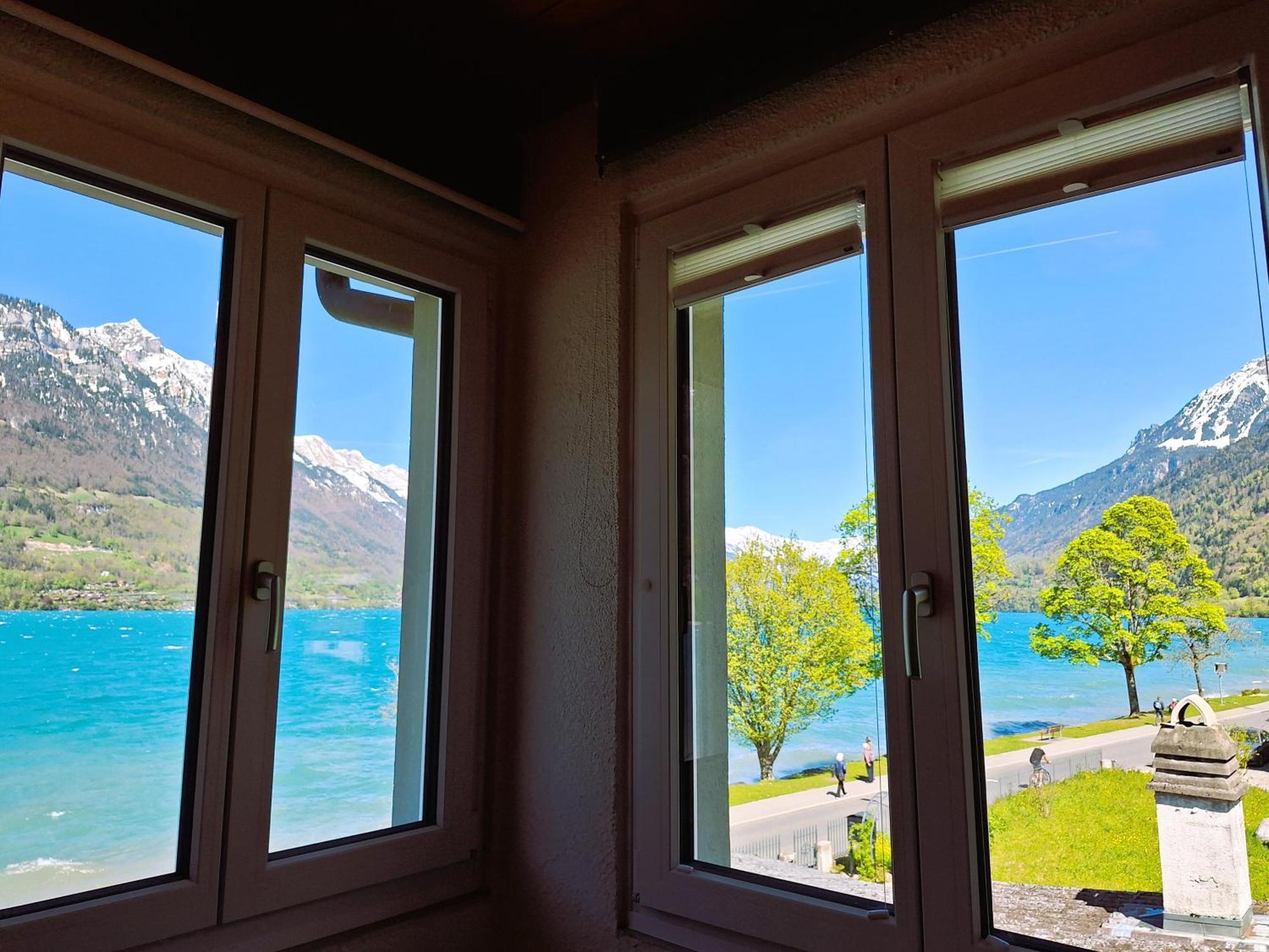 Lake House Bönigen Eksteriør billede