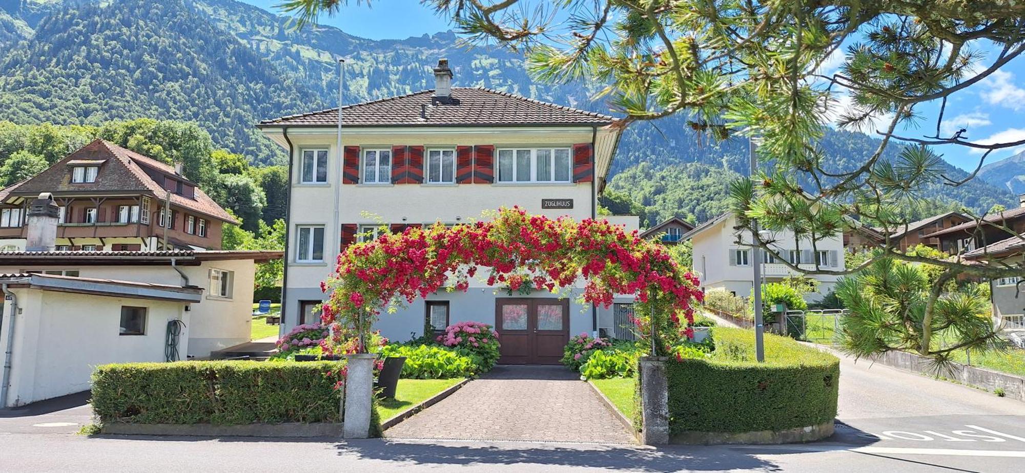 Lake House Bönigen Eksteriør billede